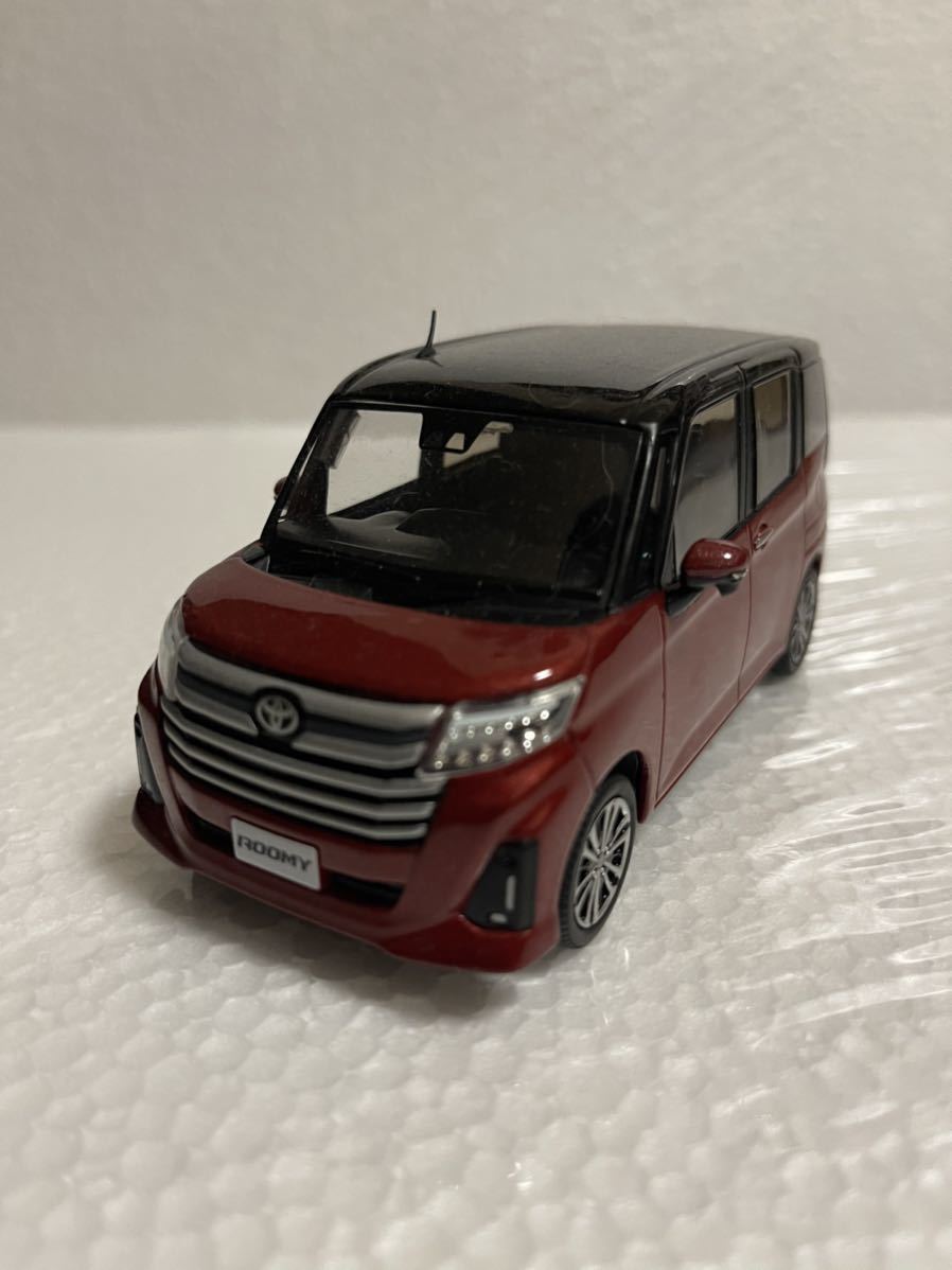1/30 トヨタ 新型ルーミー 後期 ROOMY 2020最新モデル 非売品 カラー
