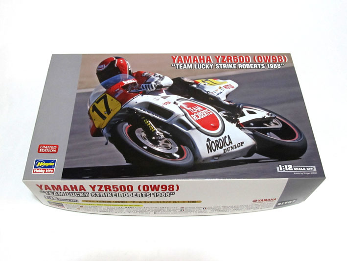 ハセガワ　1 12 ヤマハ YZR500（OW98）プラモデル完成品