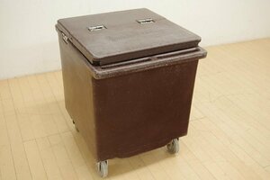 CAMBRO キャンブロ アイスキャンディ 氷収納 125L クーラーボックス キャスター付 イベント 業務用 厨房 B