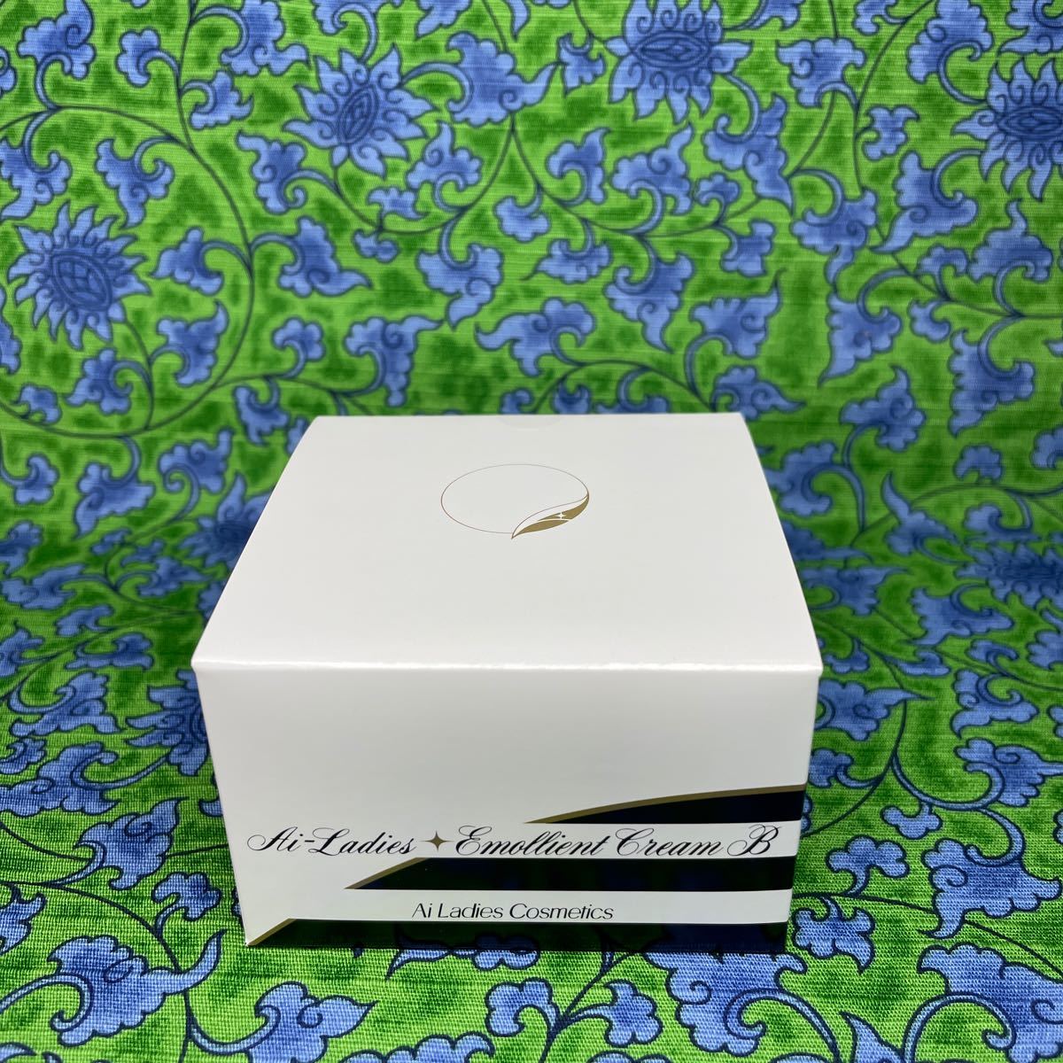 ❤️【中古美品】❤️ アイレディース化粧品 エモリエントクリームC