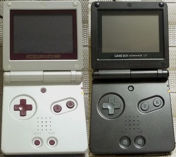 任天堂 ゲームボーイアドバンスSP ファミコンカラー オークション比較 ...