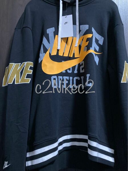 新品未使用　正規品 NIKE ナイキ メンズ　パーカー　M 値下交渉はご遠慮願います(T ^ T)