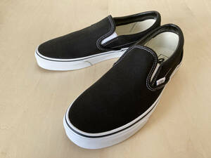 23.5cm Vans туфли без застежки VANS SLIP-ON BLACK/WHITE US5.5/23.5cm VN000EYEBLK