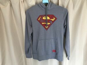  Under Armor super man Parker sweat Parker M (JP size L corresponding )