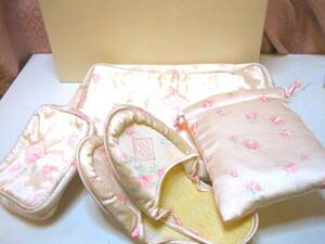 # Osaka Sakai city receipt welcome #EILEEN WEST silk travel pouch 3 point set #