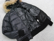 美品 アヴィレックス AVIREX 「N-2B DOWN JACKET」ラクーンファー付き N-2B型 ”ダウン”フライトジャケット/ブルゾン 黒/L_画像2