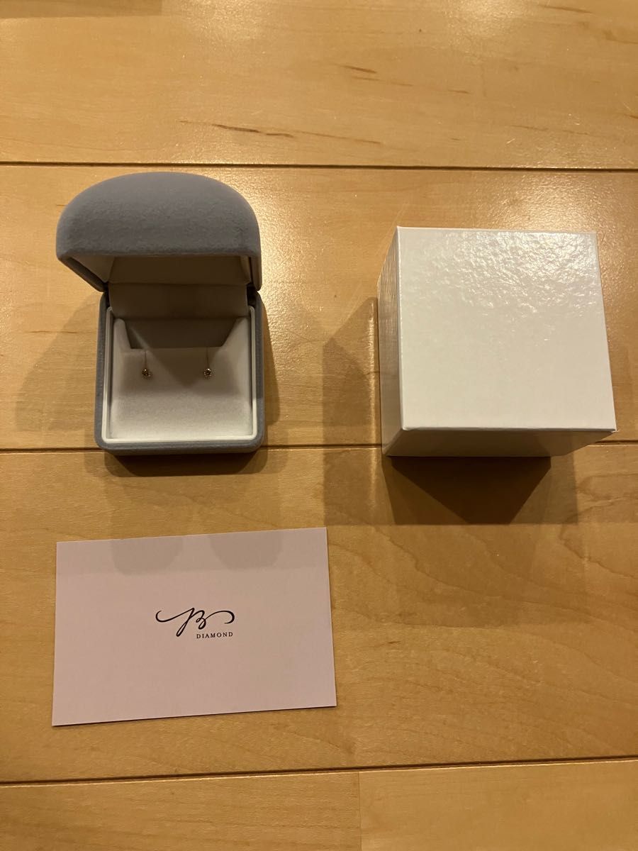 ご注意ください sacai サカイ Accessories Strap AirPods PRO | www