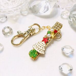 送料無料●(1)クリスマス ビジュー バッグ キークリップ(キーホルダー)●ハンドメイド / サンタ Christmas 鍵 ツリー