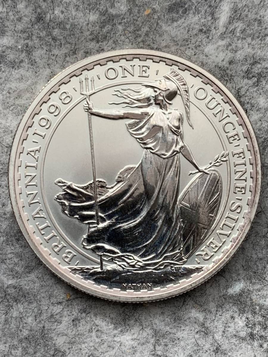 ヤフオク! -「イギリス ブリタニア 2ポンド銀貨」の落札相場・落札価格