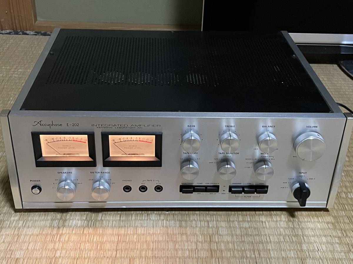 ヤフオク! -「アキュフェーズ e202」の落札相場・落札価格