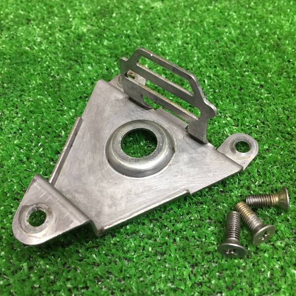 ビーバー 底板 B3Z エンジンマウント G3K G4K 回転台 背負式刈払機 L4Zs ゼノア