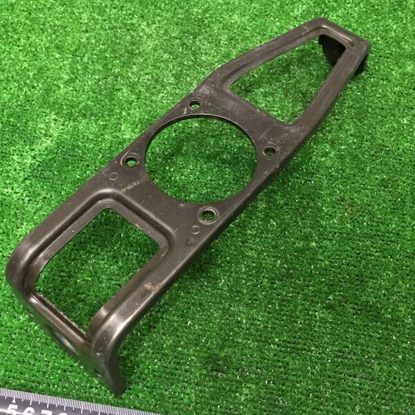 ビーバー フレーム F267Z ステー GE26L エンジンブラケット ハンガー 枠 背負式刈払機 ゼノア 山田機械工業
