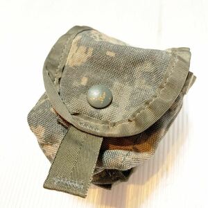 米軍放出品　実物　ACUデジタル迷彩　アメリカ陸軍　GRENADE ハンドグレネードポーチ　中古 D