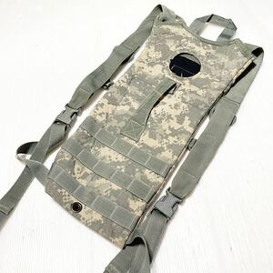 米軍放出品 アメリカ陸軍　ACUデジタル迷彩　ハイドレーションシステムバッグ　本体のみ