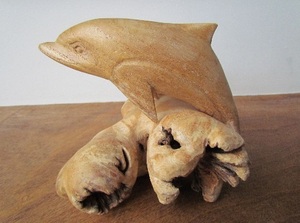 Art hand Auction Vintage-Delfin-Skulptur aus Holz, Hobby, Kultur, Handwerk, Handwerk, Andere