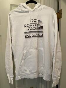 M Supreme The North Face Metallic Logo Hooded Sweatshirt White シュプリーム ノースフェイス メタリック ロゴ パーカー ホワイト 白