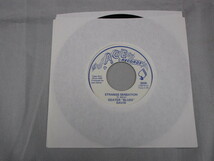 【SOUL７”】GEATER”BLUES”DAVIS / STRANGE SENSATION、NICE AND EASY_画像1