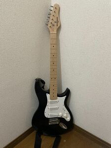 BEHRINGER / Stratocaster Fender Stratocaster б/у гитара 