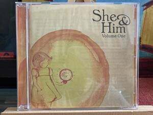 【CD】SHE & HIM ☆ Volume One 08年 JP P-Vine Records 国内盤 ガールポップ 名盤 1st Zooey Deschanel 盤質良好 解説歌詞対訳付き 帯欠損