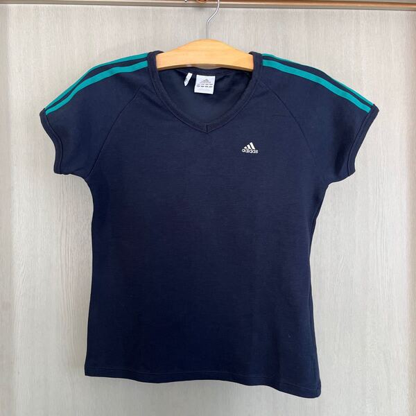 adidas 半袖Tシャツ L size