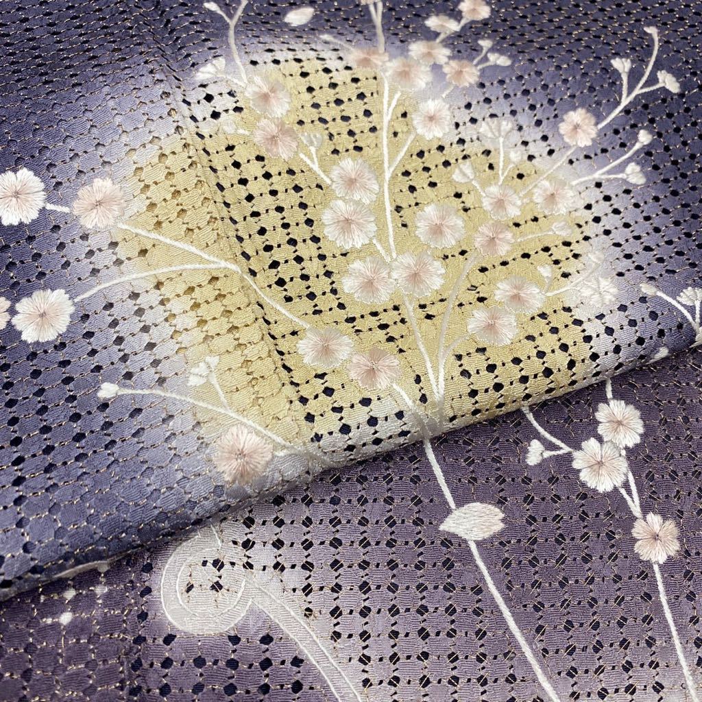 SALE価格◇総刺繍訪問着【蘇州刺繍 ◇更紗唐草】桜鼠色 やや灰みのある