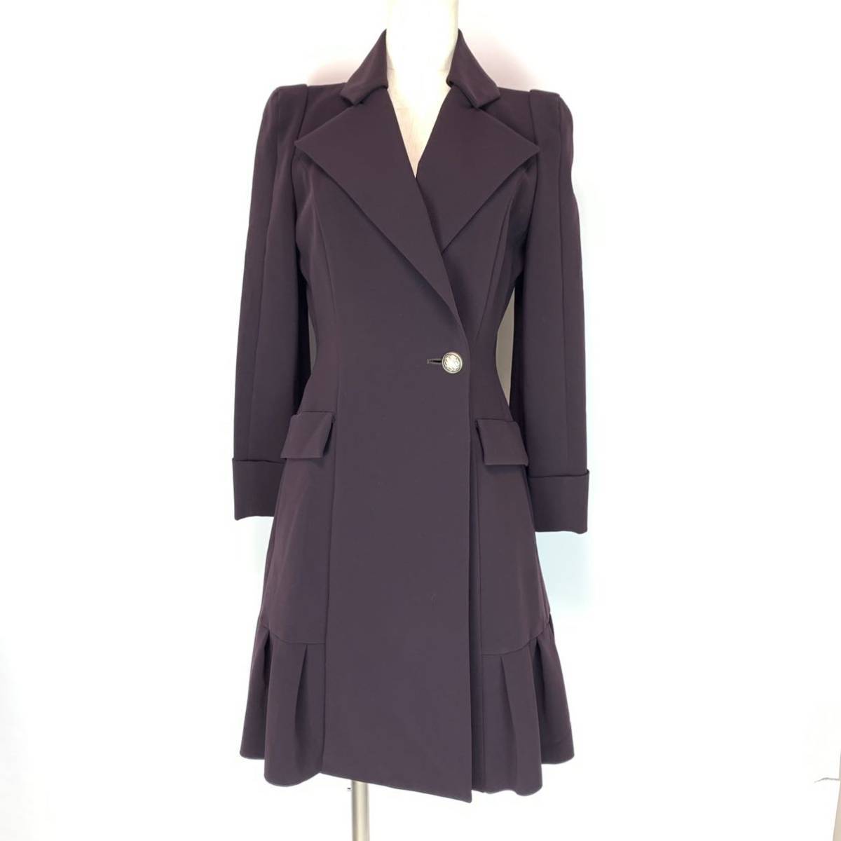 ヤフオク! -「foxey コート 38」(フォクシー) (ふ)の落札相場・落札価格