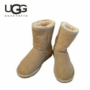 【中古】 破れあり UGG アグ 5825 ショートブーツ レディース ムートン 靴 キャメル ブラウン 22.0cm