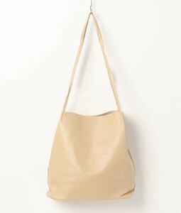 Lace Ladies スクエアトートバッグ　ベージュ　高級感のあるPUレザー　合成皮革　A4サイズも収納可能
