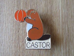 古い ピンバッジ : CASTOR ビーバー バスケ 動物 ピンズ #O