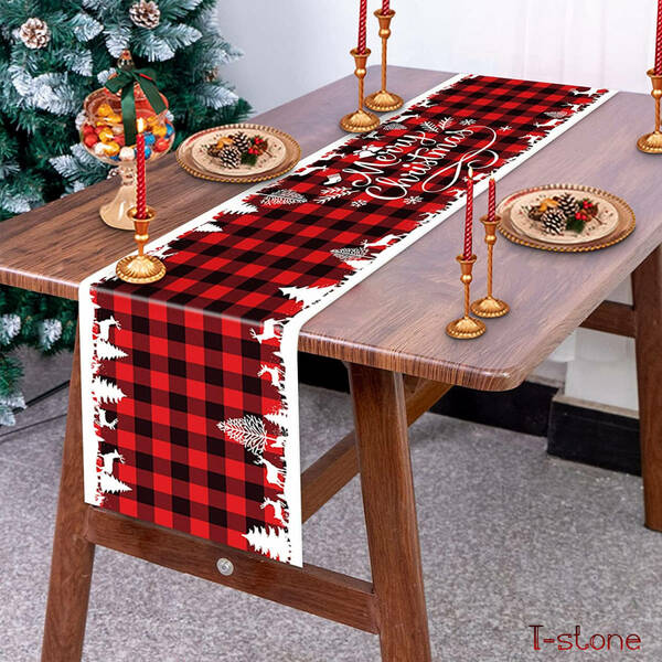 クリスマス テーブルランナー お洒落なチェック柄 トナカイデザイン もみの木 サンタクロース インテリア イベント 飾り付け 雰囲気作り