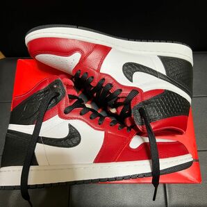 Nike Wmns Air Jordan 1 HighOG "Satin Red"