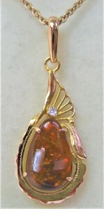[ Tokyo . middle pawnshop .. san ]18K 18 gold pendant Mexico opal approximately 13mm×8mm one diamond go in 