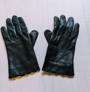 プラダ 革手袋 レザーグローブ Alif Pl プラダ 革手袋 レザーグローブ Alif Pl