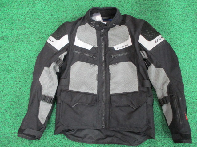 ヤフオク! -「rev'it レブイット」の落札相場・落札価格
