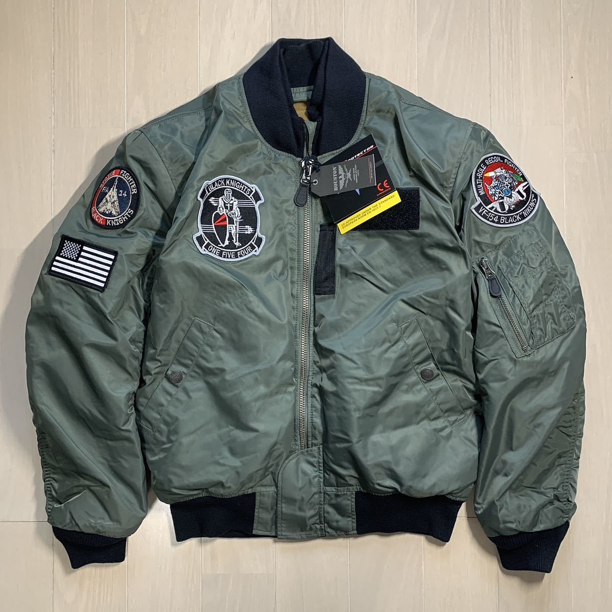 日本アウトレットストア 新品!! MA-1 フライトジャケット ブエナ