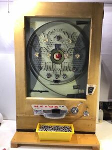  Showa Retro antique emo rare rare pachinko pcs hand strike . apparatus flat peace HEIWA COMIC