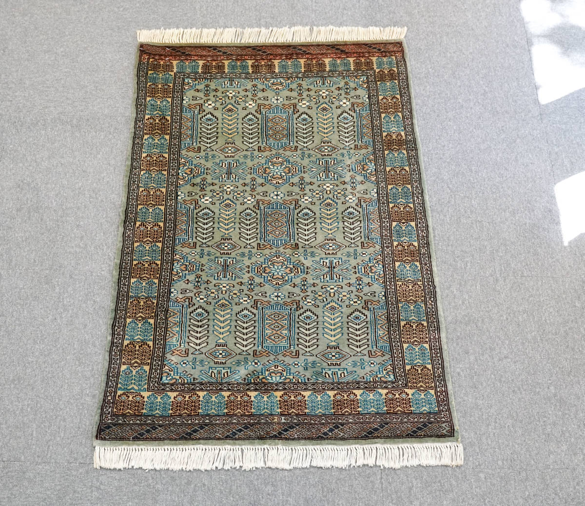 割引クーポン配布中!! パキスタン手織り絨毯 ウール size:156×90cm 