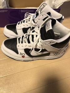 Supreme Nike SB Dunk High By Any Means White Black 27cm