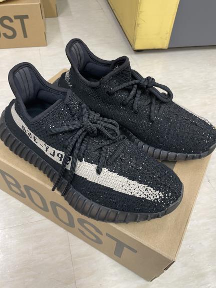 2023年最新】Yahoo!オークション -yeezy 350 24cmの中古品・新品・未