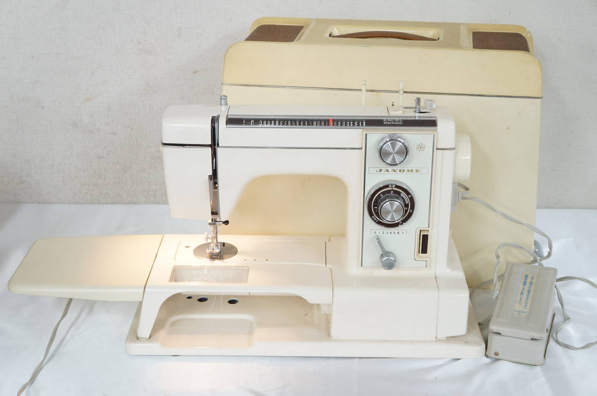 JANOME ジャノメ EXCEL MODEL 815 ミシン フットペダル付き 通電のみ確認 手工芸 ハンドクラフト AA11041401