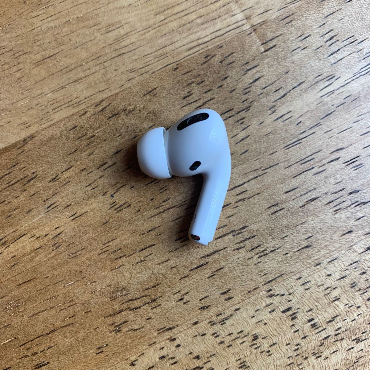 全品最安値に挑戦 AirPods pro 2 新品 右耳 エアーポッズ 純正 MQD83J A fawe.org