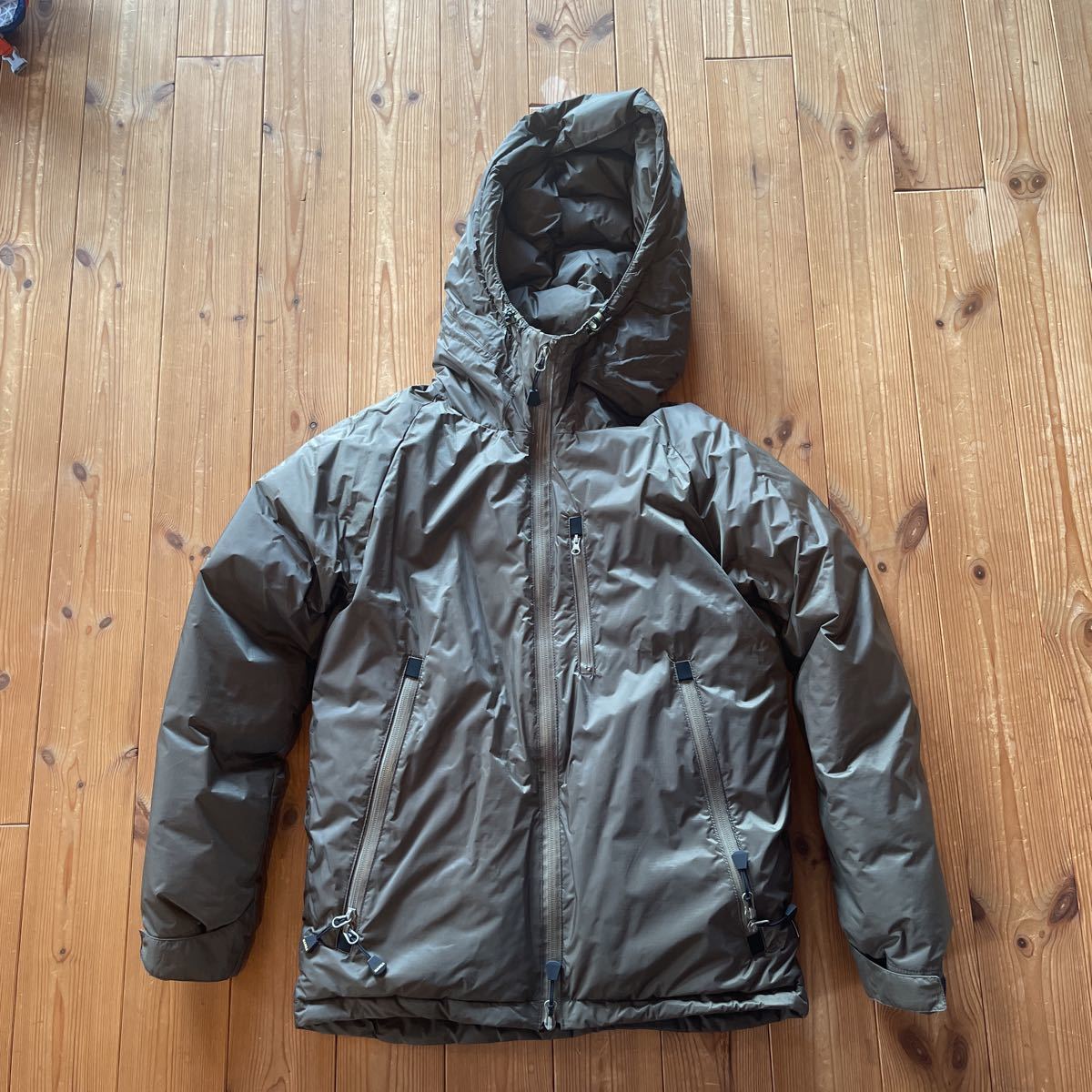 ヤフオク! - ダウン(ジャケット、上着)の中古品・新品・古着一覧