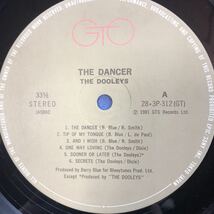 N LP The Dooleys ドゥーリーズ ファンタジックダンサー The Dancer レコード 5点以上落札で送料無料_画像4
