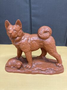 狩）中古品 いぬ 犬 干支 戌年 縁起物 オブジェ 置物 20221110 (13-5)