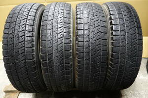 ほぼ新品　スタットレス 155/65R14 ブリジストン VRX2 ４本 O-12