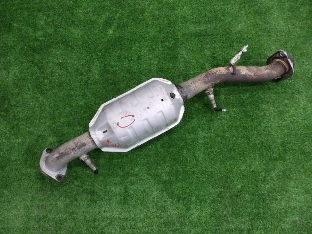 デリカ D5 触媒 キャタライザー