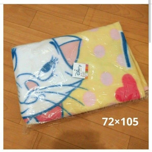 新品 未使用 Disney Marie ひざ掛け 毛布 フリース ブランケット