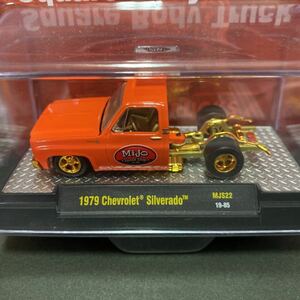 1/64 M2MACHINES M2 MACHINES M2 マシーンズ1979 CHEVROLET SILVERADO シボレー シルバラード M2マシーン スクエアボディ C10 チェイス