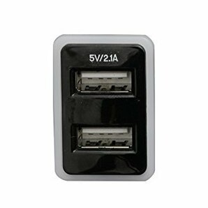 USB 充電 ポート ハイエース200系 4型/5型/6型 他トヨタ車汎用 5V/2.1A急速充電対応 スイッチホール トヨタAタイプ 内装 電装の画像1