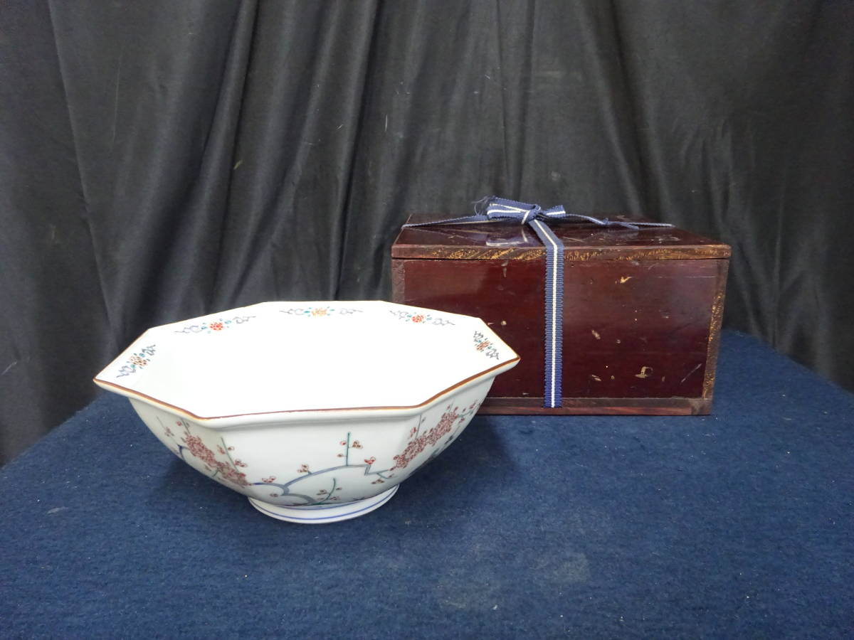 ヤフオク! -「八角鉢」(柿右衛門様式) (色絵)の落札相場・落札価格